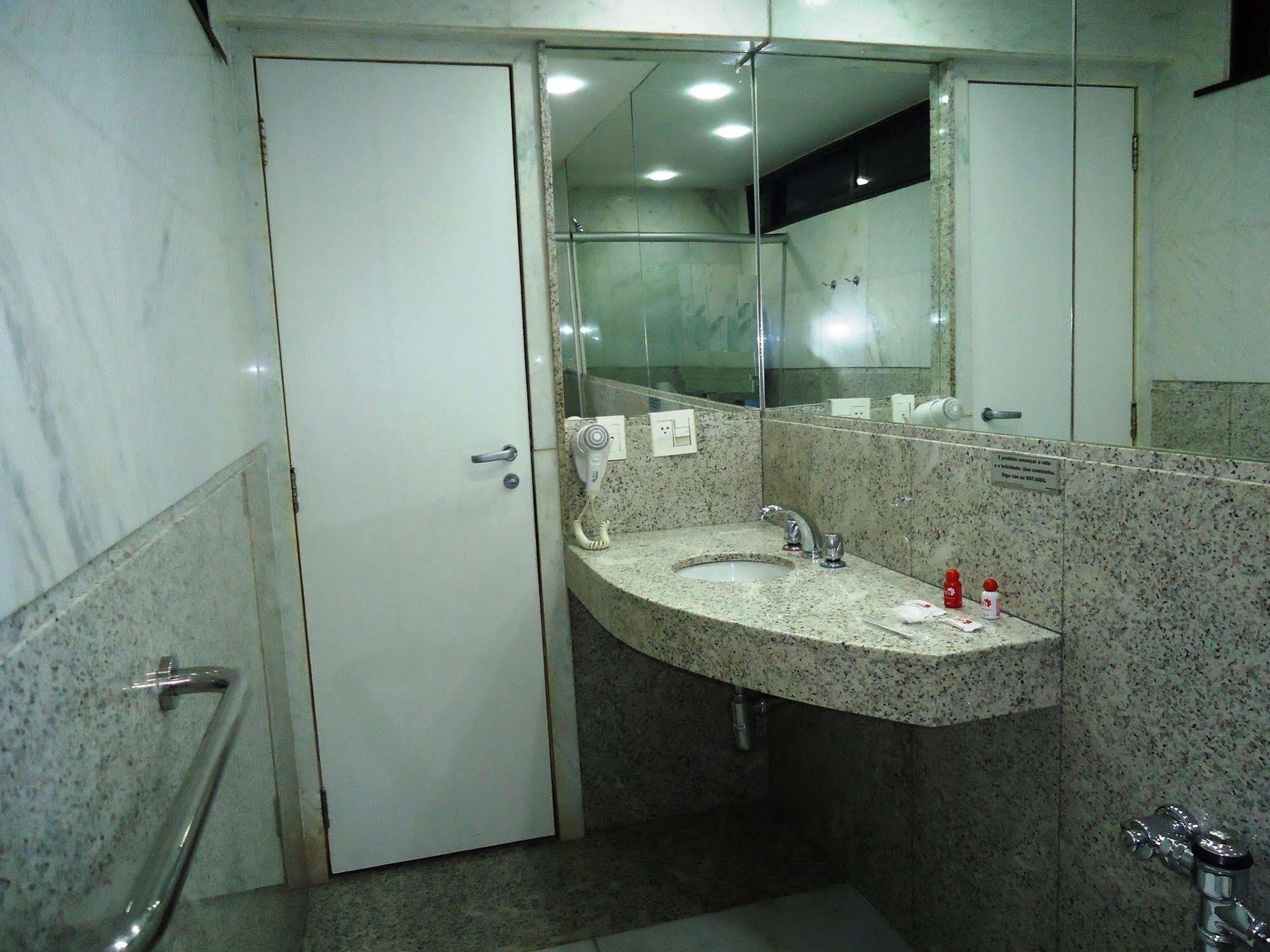 Motel Sunny (Adults Only) Μπέλο Οριζόντε Εξωτερικό φωτογραφία
