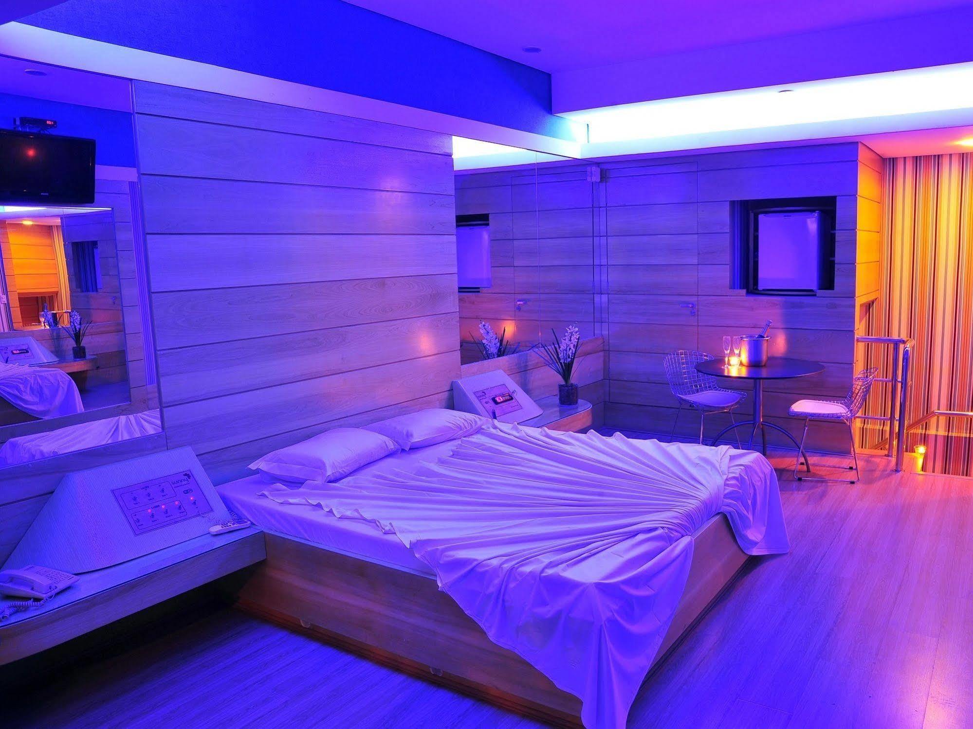 Motel Sunny (Adults Only) Μπέλο Οριζόντε Εξωτερικό φωτογραφία